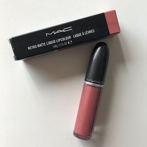 MAC Cosmetics retro matte liquid lipcolor
